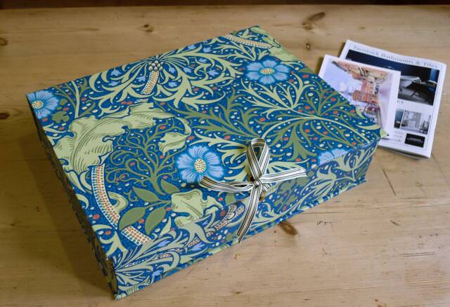 William Morris Box File Seaweed - A4 Office Storage, Handmade in England - image 1