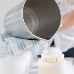 Day At The Spa Soy Candle - thumbnail 4
