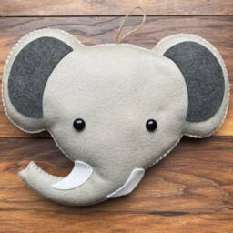 Wool Felt Safari Animal Wall Decor, Jungle Nursery Hanging - thumbnail 4