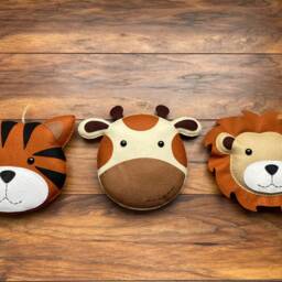 Wool Felt Safari Animal Wall Decor, Jungle Nursery Hanging - thumbnail 3