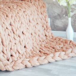 Chunky Knit Blanket. Throw. Merino Wool Giant Arm Super Thick Chunky Bulky Blanket - thumbnail 3