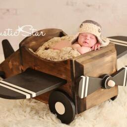 Wooden Airplane Photography Prop - thumbnail 3
