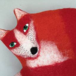 Cushion Fox - thumbnail 3