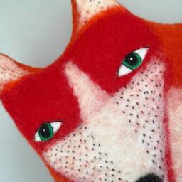 Cushion Fox - thumbnail 2
