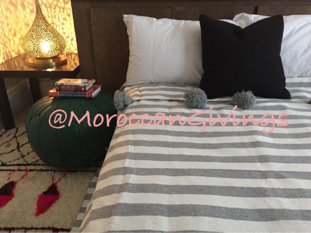 "Moroccan Pom Blanket - Throw With Blanket Bed Spread Bedding Cotton /79""Wx118" - image 1