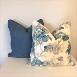 Decorative Cushion Cover - Throw Pillow Accent - Timeless Blue & White Geranium Print - thumbnail 3
