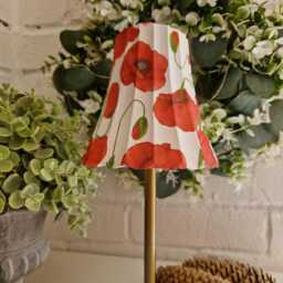 Cordless Touch Lamp. Beautiful Decoupaged Poppy Usb Rechargeable Table Lamp.hand Decorated.cordless Lamp.portable - thumbnail 2