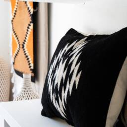 Zapotec Woven Wool Cushion, Decorative Throw Pillow, Mexican Textile Handwoven Pillow, Boho Throw Pillow - thumbnail 2