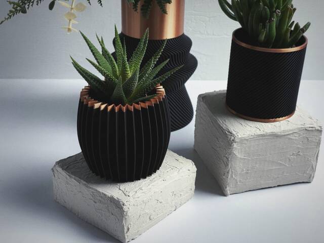 Indoor Planter - Black & Copper House Plants - image 1