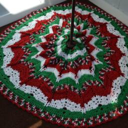 Sparkly Crochet Christmas Tree Skirt Handmade Holiday Decor - thumbnail 2