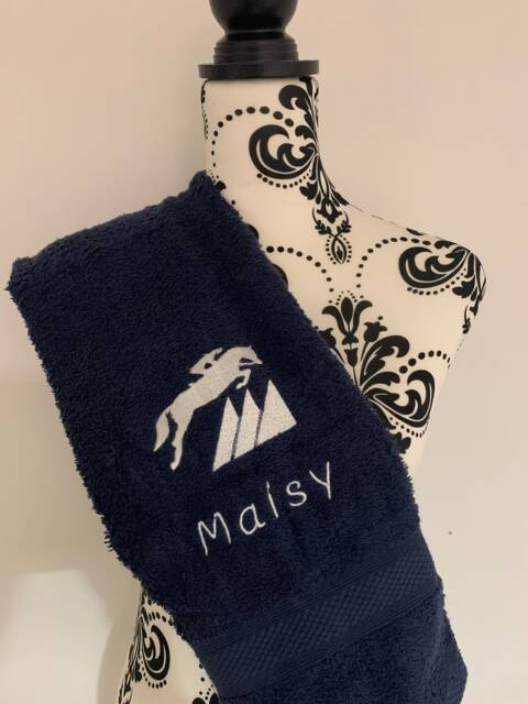 Horse Jump Towel - Personalised Face Cloth/Hand Bath Horse Riding - image 1