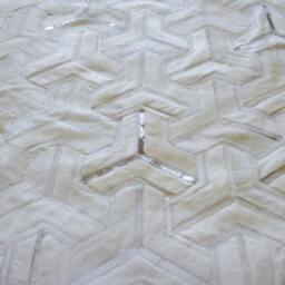 Patchwork Cowhide Rug, Free Shipping - Model Mirage/Valle Luna, Mix Of Whites, Creams & Silver Metallic Accents 5'x7' - thumbnail 4