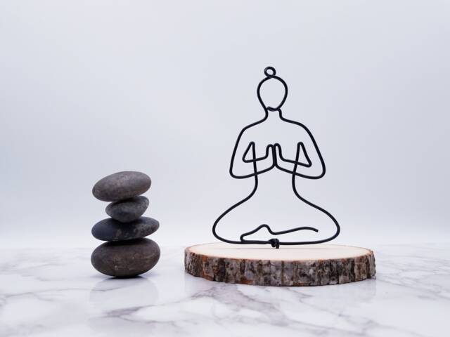 Personalized Yoga Pose Wire Sculpture, Meditation Desk Decor - image 1