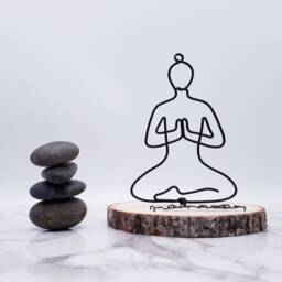 Personalized Yoga Pose Wire Sculpture, Meditation Desk Decor - thumbnail 2