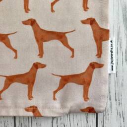 Hungarian Vizsla Dog Print Cream Cushion Cover - Lover Gift, Home Decor, Pillow Cover, Home & Living, Decorative Pillow, 38x38cms - thumbnail 2