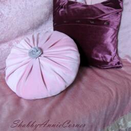 Dusty Burgundy Velvet Pillow Cover With Pearly Buttons 16In - Plum Purple Home Decor - thumbnail 4