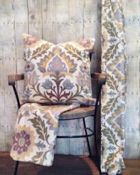 Relaxed Roman Shade Window Treatment - Pillow Covers Waverly Santa Maria Fabric - thumbnail 1