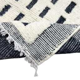 Handmade Beni Ourain Wool Rug Black & White Moroccan Design - thumbnail 4