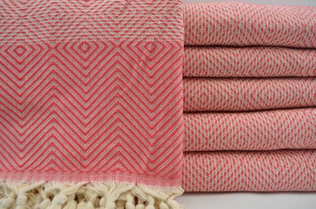 "Fuchsia Blanket, Bed Cover, Turkish Pestemal, 75""x91" - image 1