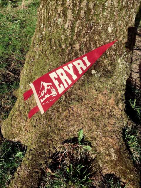 Eryri Snowdonia Pennant Flag/Welsh Language Felt Pennant Wall Hanging Banner National Park Wales Hike Mountain Snowdon