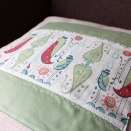Green Red Bird Design Throw Pillow Cushion Cover 18x18 Inch 45cm - thumbnail 2