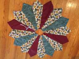 Christmas Tree Skirt, 42 Inch Diameter, Mini, Mitten, Small, Slim, Skinny, Quilted