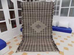 Handmade Zanafi Wool Rug, Moroccan Berber Kilim Style - thumbnail 1
