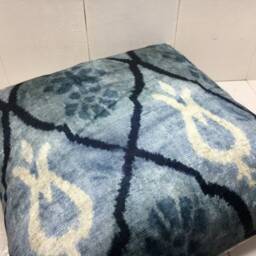Handwoven Silk Ikat Pillow Cover, Modern Home Decor - 20x20 - thumbnail 4