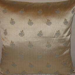 Contemporary Decorative Pillow Cover in 24 - thumbnail 2