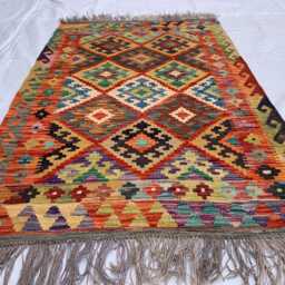 Small Tribal Kilim Rug Multicolor Handwoven Wool Rug - 5x3.5 Ft - thumbnail 2
