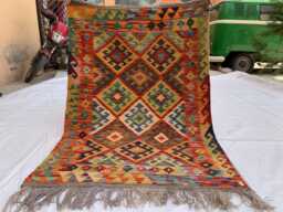 Small Tribal Kilim Rug Multicolor Handwoven Wool Rug - 5x3.5 Ft - thumbnail 1