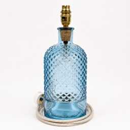 Recycled Glass Diamond Table Lamp 34cm - thumbnail 2