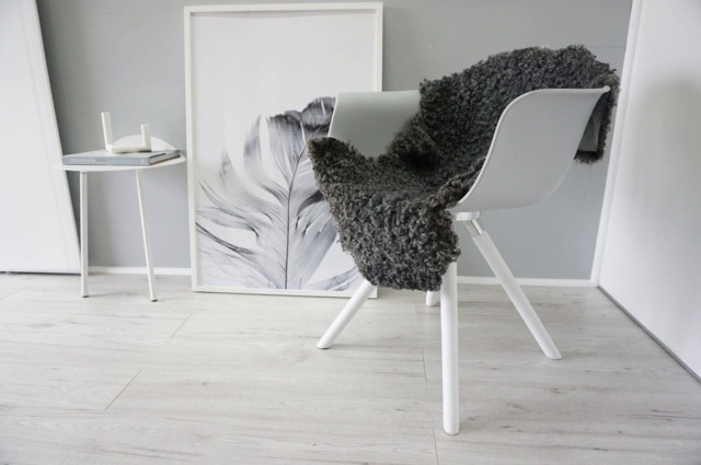 Genuine - Exclusive Swedish Gotland Sheepskin Rug Soft Curly Wool Natural Grey - Silver Ash Mix Sg 178 - image 1