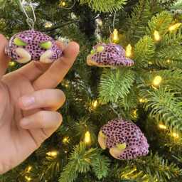 Red Guard Crab Christmas Ornament - thumbnail 2