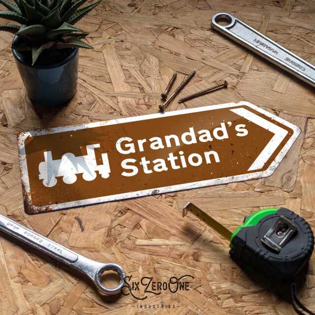 Personalised Steam Train Arrow Metal Sign. Worn Or Clean Look Available. Brown Direction This Way Road UK Platform Railway - image 1