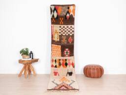 Moroccan Runner Rug 2x10 Ft, Vintage Berber Runner, Handwoven Wool Rug, Tribal Bohemian Hallway 66x305 cm - thumbnail 1