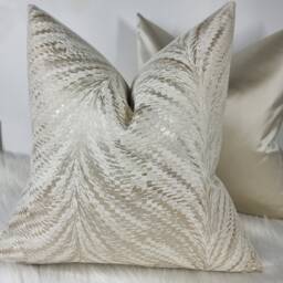 Luxury Cream & Gold Metallic Luxor Cushion Cover New Home Sofa & Bed Designer Handmade - thumbnail 1