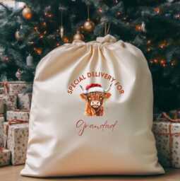 Personalised Highland Cow Present Sack, Christmas Decorations, Gift Bag, Stockings, For Her, Him, Family Gifts - thumbnail 1