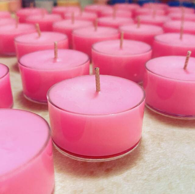 Pink Sugar Scented Candle Soy Tealights Hot - image 1