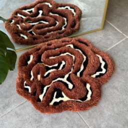 3D Brown Cow Print Handmade Tufted Rug - Fluffy Animal Pattern Carpet Rustic Farmhouse Decor - thumbnail 4