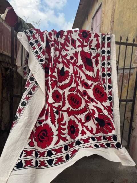 Uzbek Suzani Throw Quilt Blanket Hand Embroidered Multicolor Bohemian Style - image 1