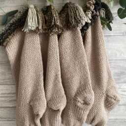 Neutral Hand Knitted Christmas Stockings Set Modern Farmhouse Holiday Decor - thumbnail 4