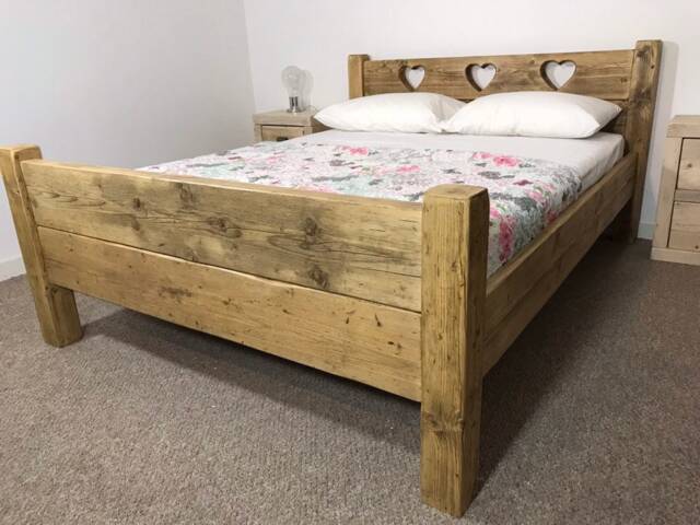 The Heart Bed Frame Chunky Reclaimed Pine Wood With Footboard All Sizes Available Free UK Delivery. Extra Thick 4.5cm Slats - image 1
