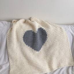 Crochet Heart Baby Blanket For Nursery - thumbnail 2