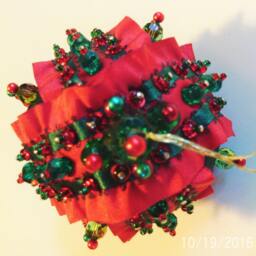 Red & Green Ruffled Shatterproof Handmade Hand Beaded Original Christmas Ornament Gift - thumbnail 2