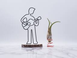 Personalized Guitar Player Wire Sculpture, Aluminum Desk Decor - thumbnail 1