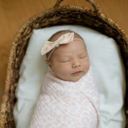 Jeni & Jane Muslin Cotton Leopard Baby Swaddle Blankets Set Of 2 - thumbnail 3