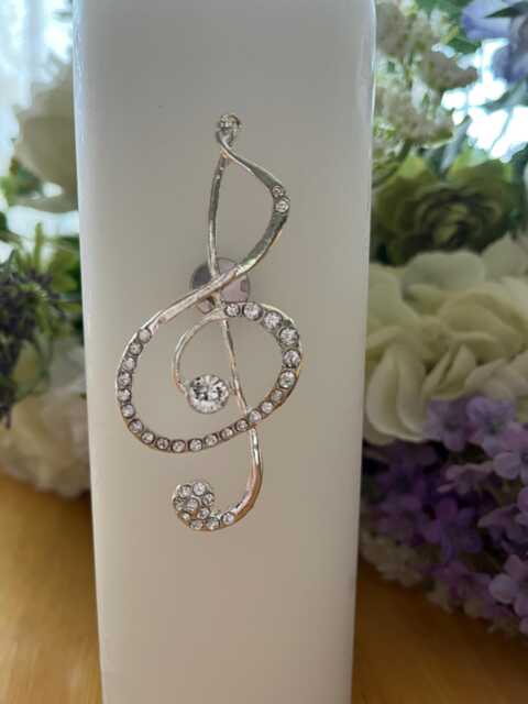 Silver Musical Note Candle Pin With Diamant?? Stones - image 1
