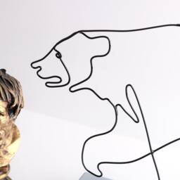 Handmade Wire Bear Sculpture Abstract Metal Art, Home Decor - thumbnail 3