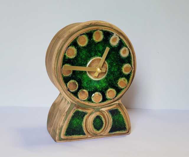 Hand Made Free Standing Green Ceramic Mantle Clock With Inlaid Blue & Glass 18.5 cm Tall - image 1